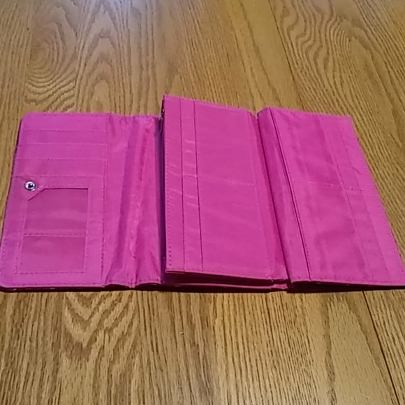 Wallet - Picture 2 of 3